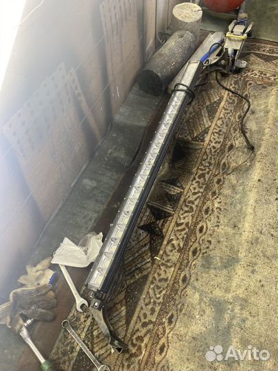 Световая диодная балка