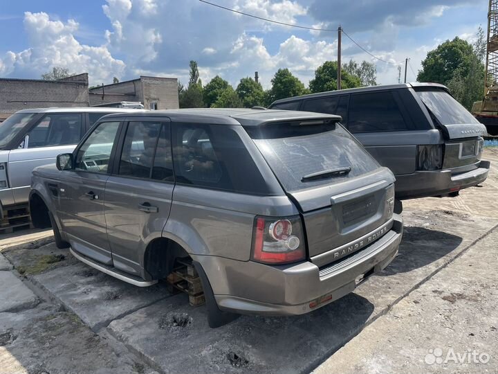 Ленд ровер спорт