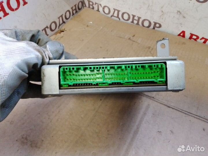 Блок управления двигателем Mazda 626 GE 2.0 1997