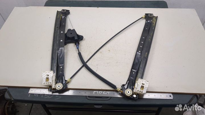 Стеклоподъемник электрический Dodge Grand Caravan, 2011