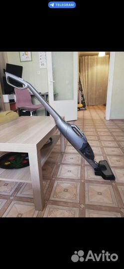 Пылесос ручной (handstick) Bosch Readyy'y Lithium