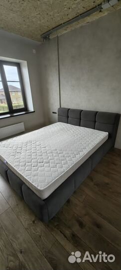 Кровать двухспальная