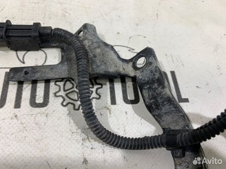 Датчик коленвала Hyundai Elantra MD G4FG 2012