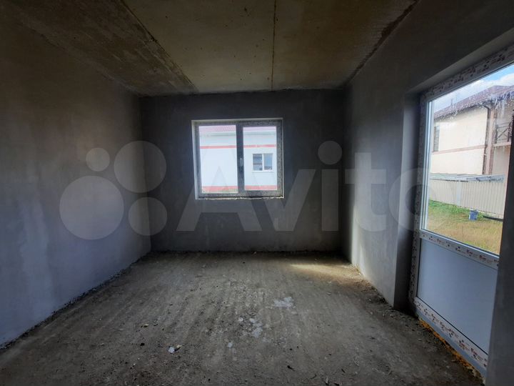 Дом 115 м² на участке 4 сот.