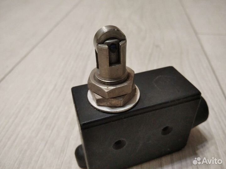 Концевик вм3.609.003