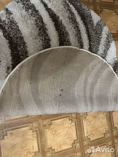 Ковер с длинным ворсом