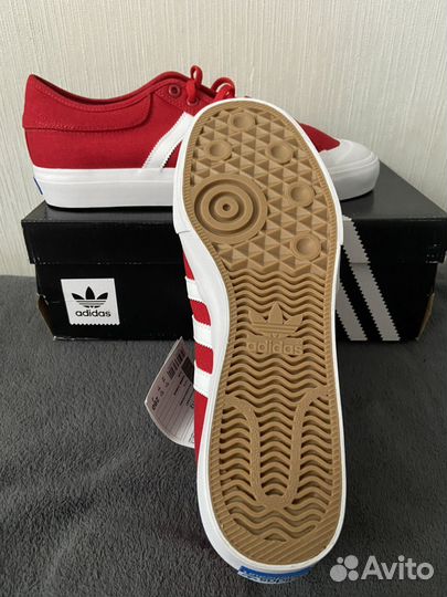 Кеды Adidas Matchcourt red nizza half cab