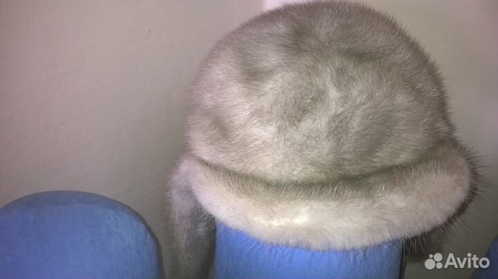 Шапка норковая голубая