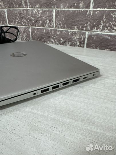 Ноутбук HP (i5 10210U; 8гб; HDD 1TB)