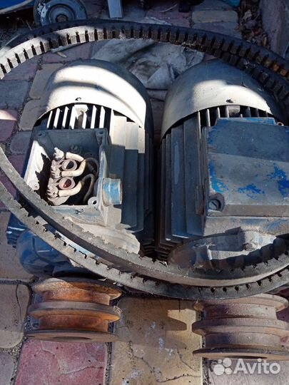 Автоподъемник бу 5т винтовой или запчасти