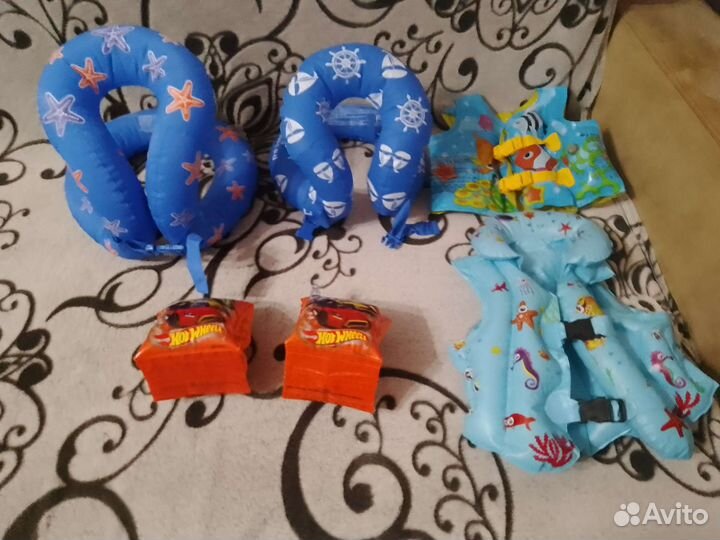 Жилет плавательный нарукавники