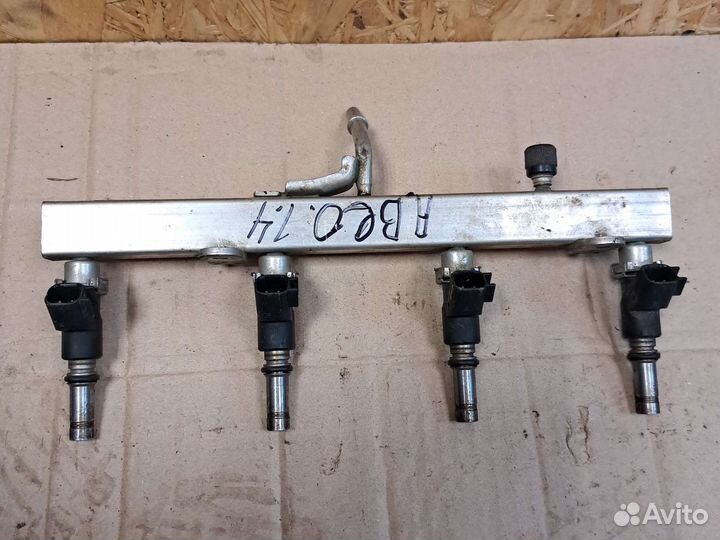 Топливная рампа с форсунками chevrolet aveo1,2,1,4