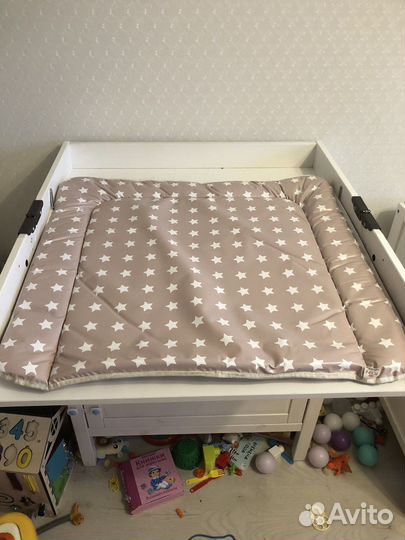 Пеленальный столик IKEA, комод