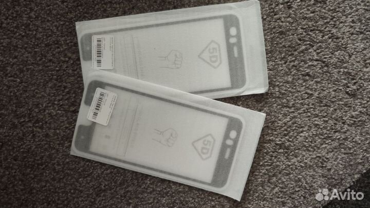 Защитное стекло на Huawei P10