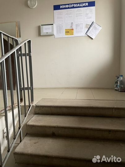 Уборщик в мкд