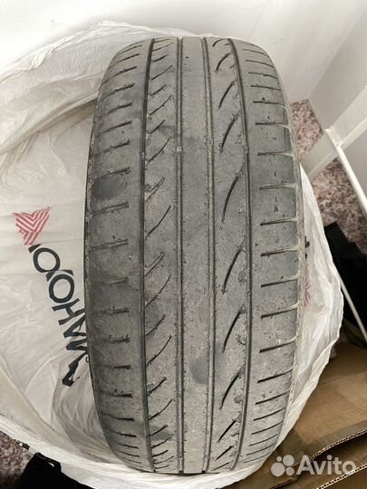 Hankook Ventus ME01 K114 215/60 R16 95H