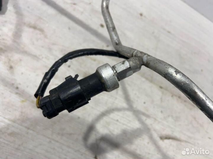 Трубка кондиционера Ford Focus 2 (04-08) хэтчбэк