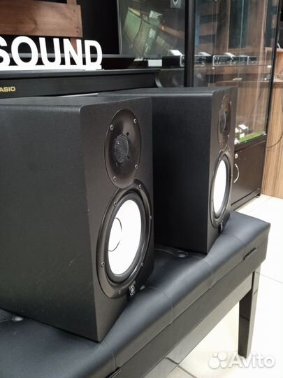 Студийный монитор Yamaha HS7 новый
