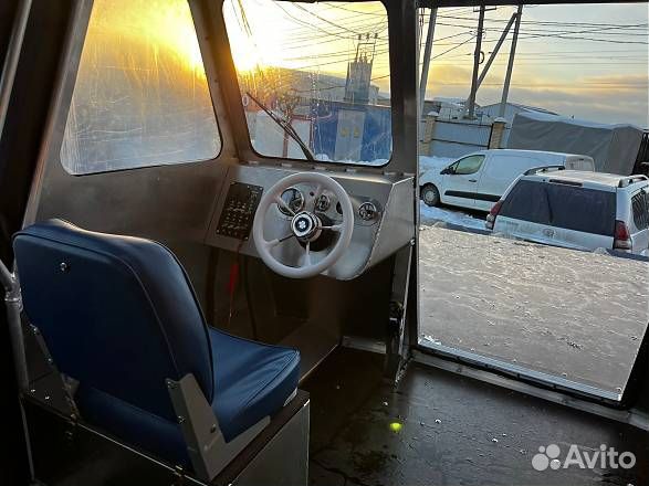 Аэролодка бриз 700/11 универсальная