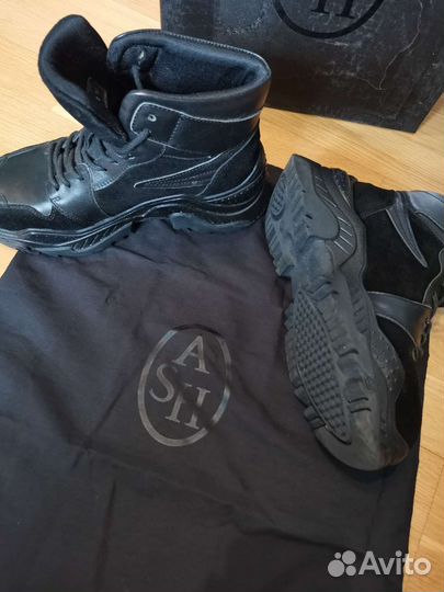 Кроссовки женские 37 размер новые, италия