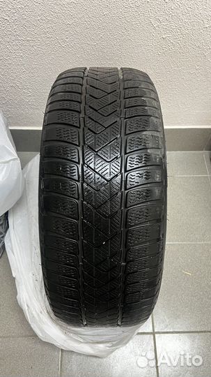 Pirelli Winter Sottozero 3 245/45 R18 100V