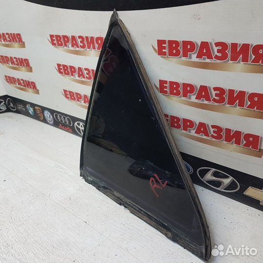 Форточка двери задняя левая Toyota Carina AT211