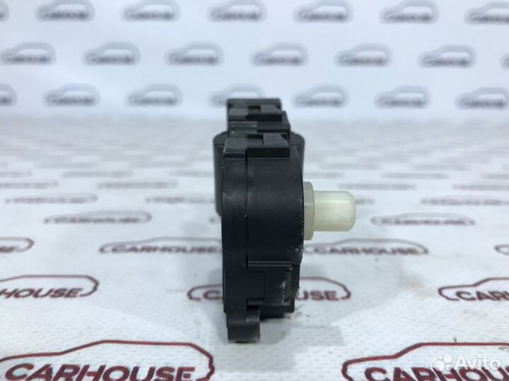 Моторчик заслонки печки Audi A5 8T 1.8 cjeb 2014