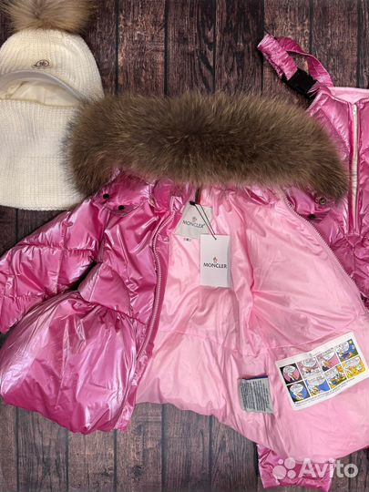 Пуховик moncler для девочки с баской 104/128