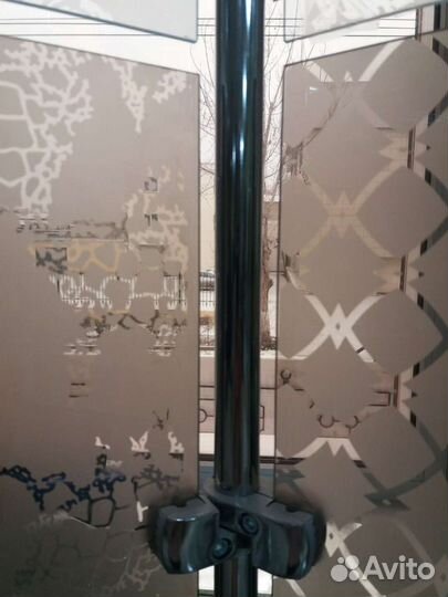 Стекло в дверь