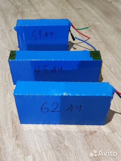 Аккумуляторная батарея 12в