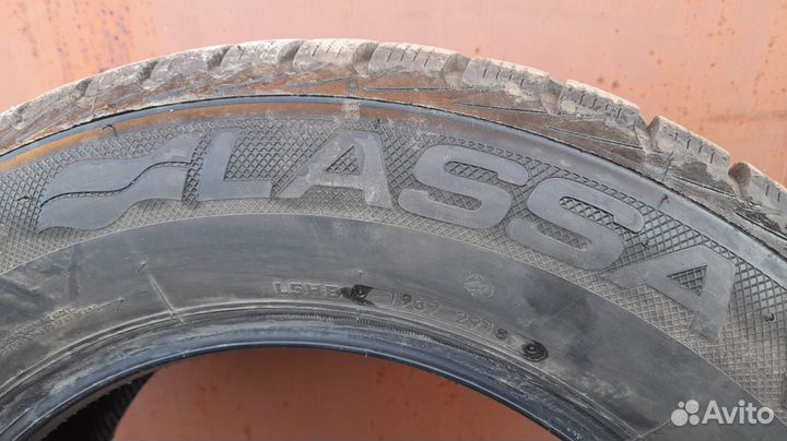 Lassa Snoways 215/65 R16