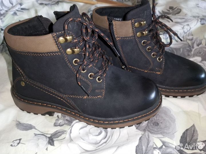 Ботинки детские