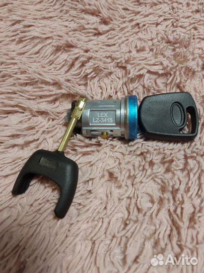 Личинка замка зажигания Ford Transit 2006/Fiesta