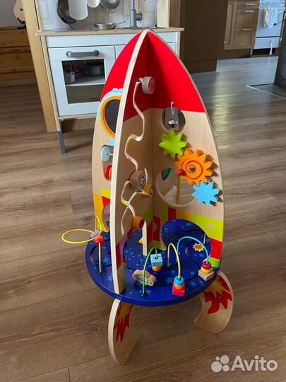 Развивающий бизиборд ракета (classic world)