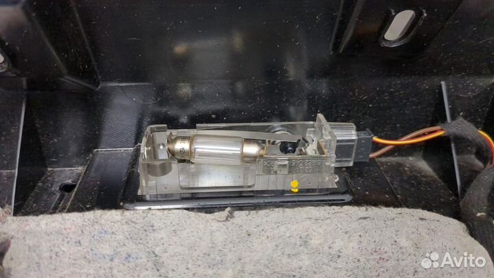 Бардачок BMW X1 (E84)