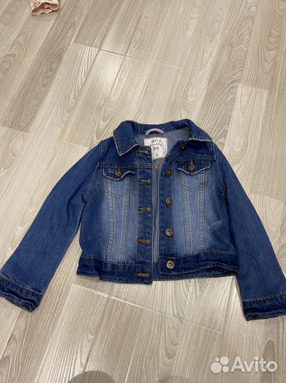 Джинсовая куртка на девочку