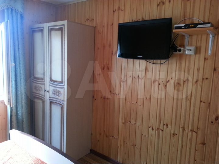 Комната 25 м², 1/3 эт.