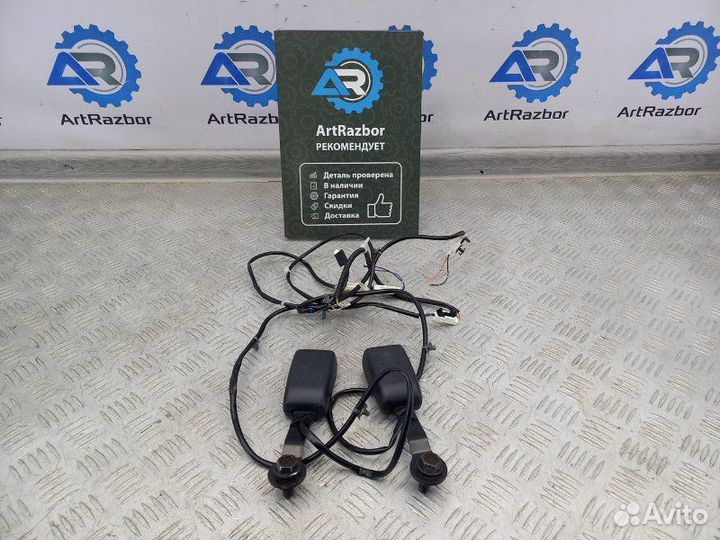 Замок ремня безопасности Nissan Note 1 E11 1.6