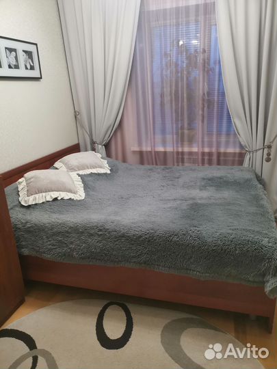 Спальный гарнитур бу