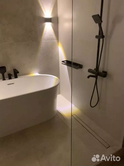 Настенный светильник бра черный IP 65