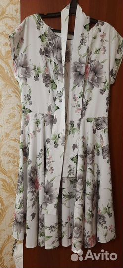 Платье шелковое