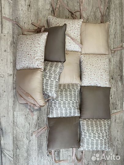 Комплект в кроватку с бортиками