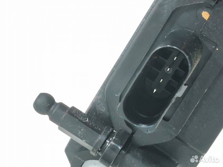 Замок крышки багажника Land Rover Range Rover 4