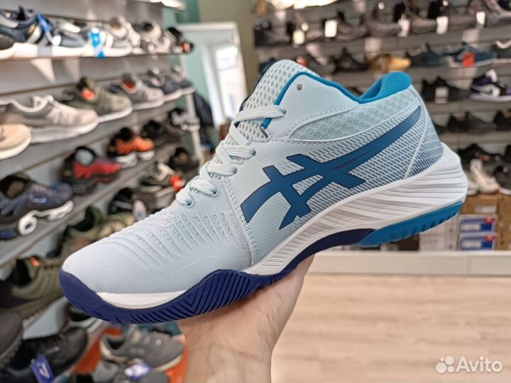 Кроссовки волейбольные Asics Netburner Ballistic