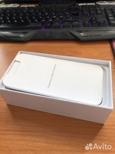 iPhone X, 64 ГБ