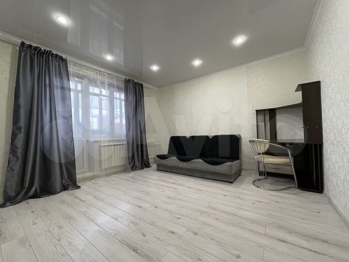 2-к. квартира, 56 м², 10/10 эт.