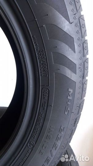 Cooper Discoverer HTS 225/65 R17