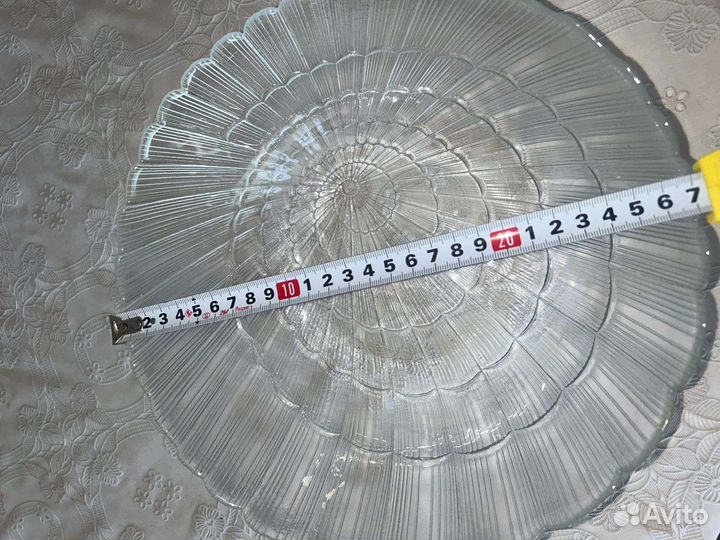 Стеклянная фруктовница