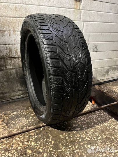 Kormoran Snow 225/50 R17 94H