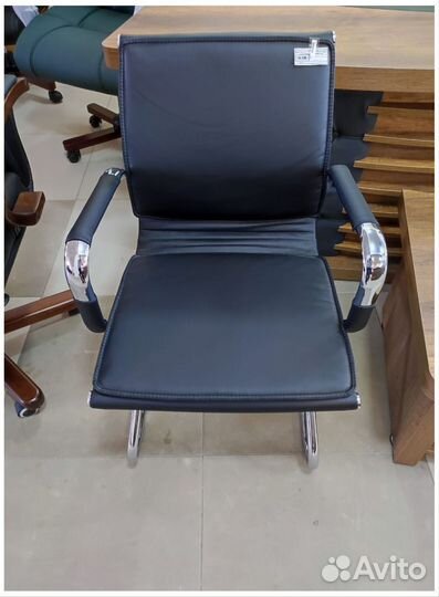 Кресло офисное